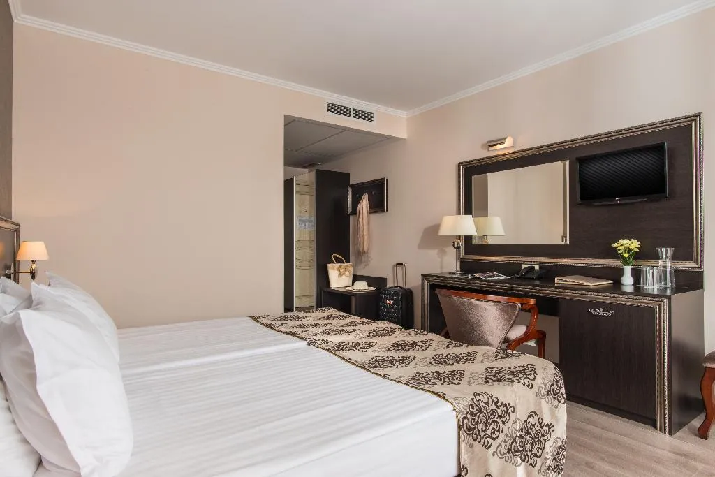 DOUBLE STANDARD Room, Hotel and SPA Diamant Residence, Bourgas