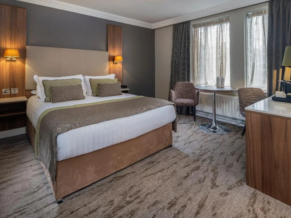 Room, Cassidys, Dublin