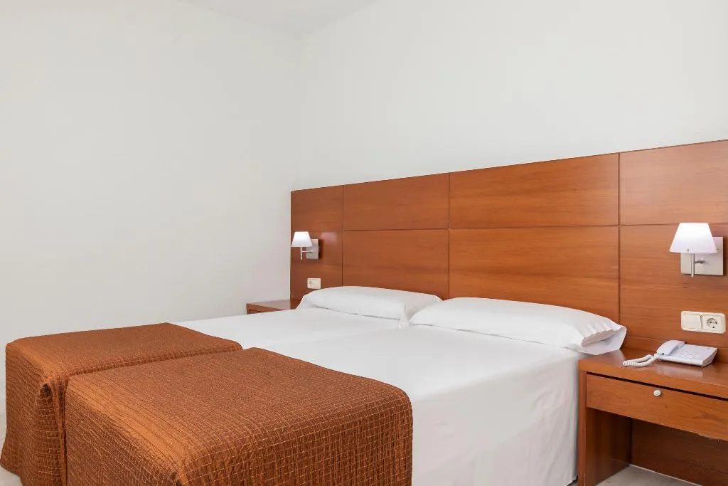 Double or Twin STANDARD Room, Porcel Torre Garden, Madrid