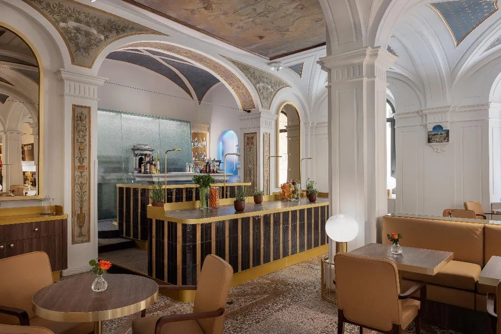 Bar, Maison Roma Piazza di Spagna | UNA Esperienze, Rome