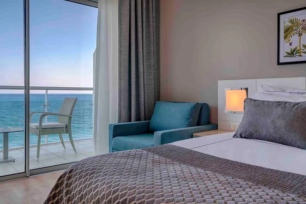 DOUBLE SINGLE USE SEA VIEW Room, Corendon Playa Kemer, Antalya