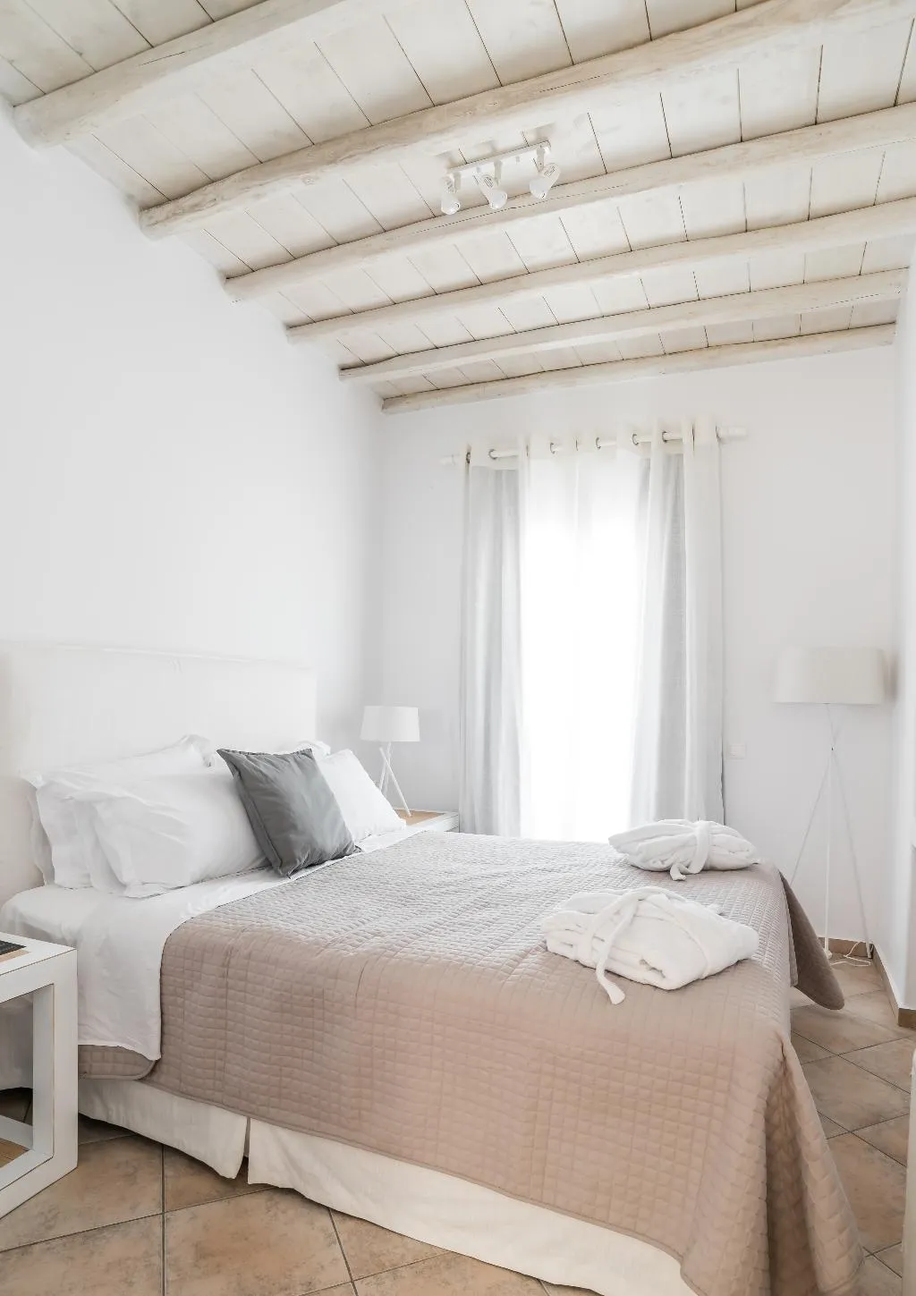 DOUBLE DELUXE Room, Capo Di Mykonos Resort, Mykonos