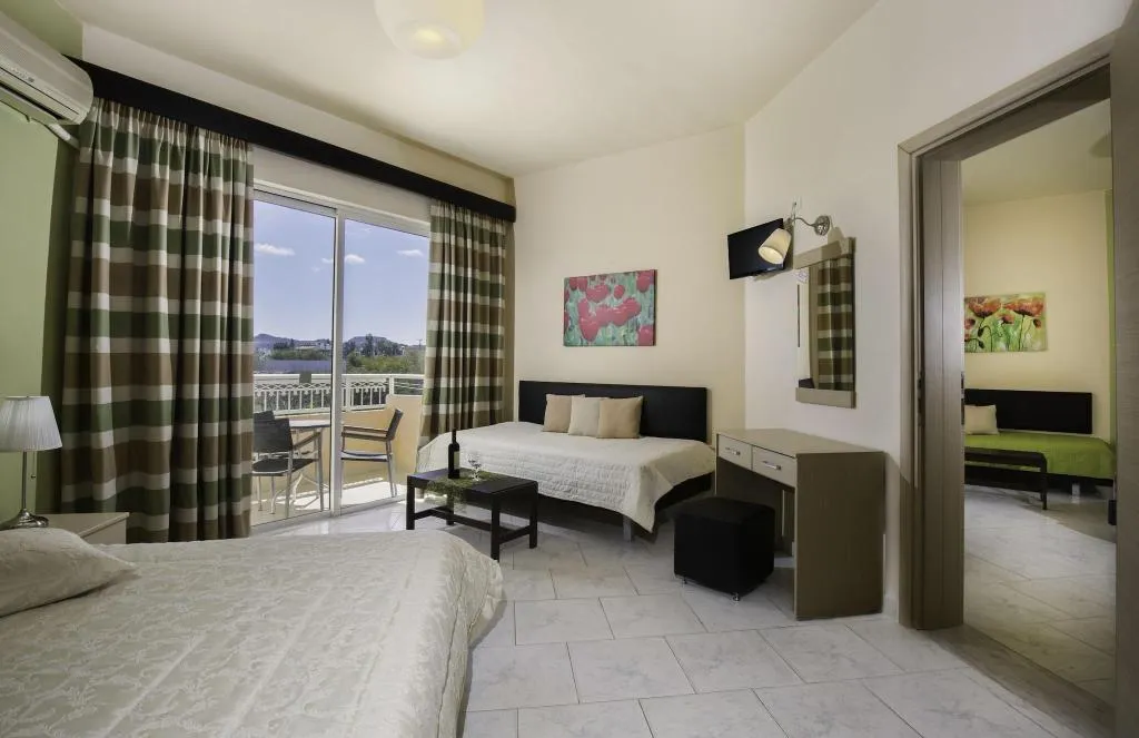 Room, Lyristis Apartments Plus, Rhodes