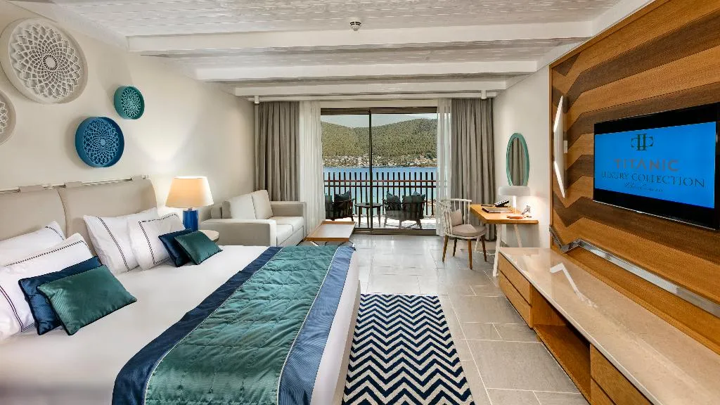 DOUBLE SINGLE USE SEA VIEW Room, Titanic Luxury Collection Bodrum, Bodrum