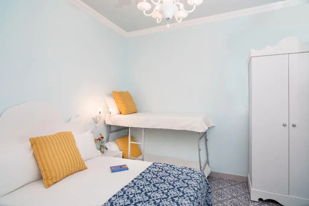 Room, Villa Nefele, Catania