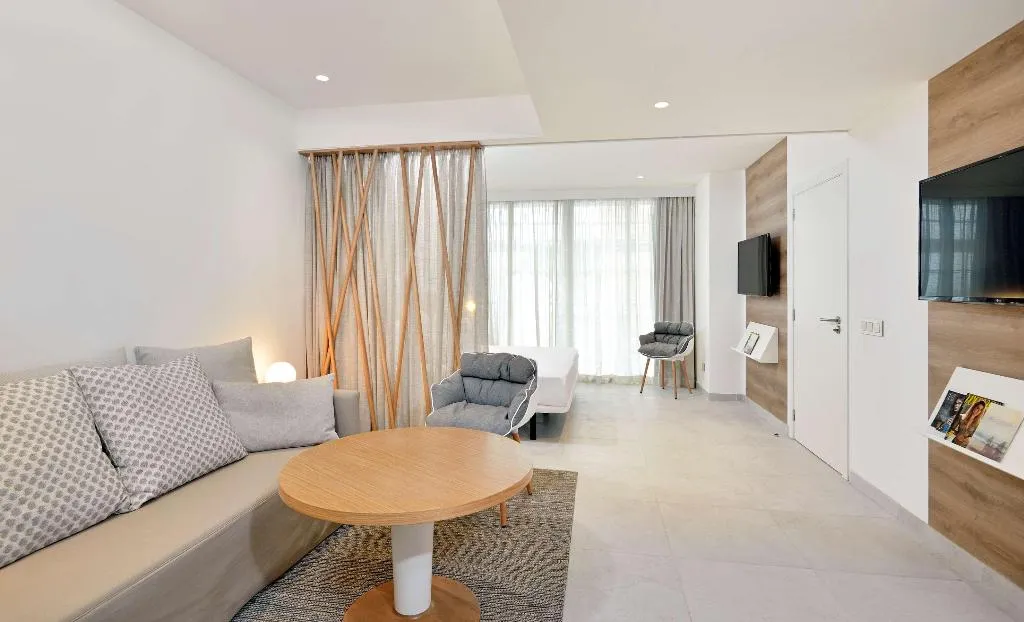 Room, Innside by Melia Calvia Beach, Majorca