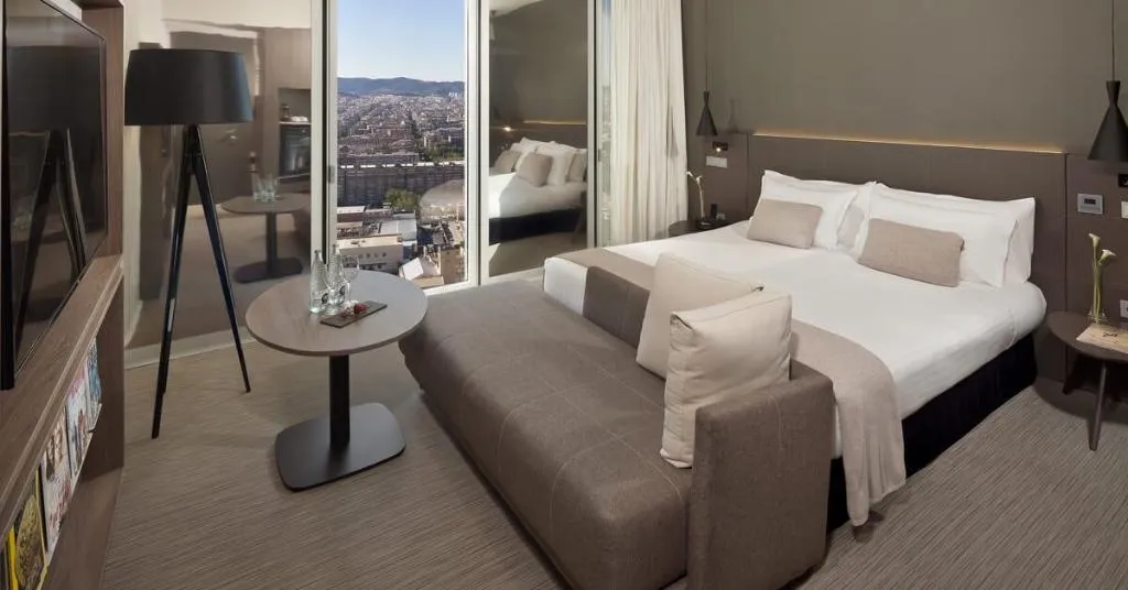 DOUBLE PREMIUM CITY VIEW Room, Melia Barcelona Sky, Barcelona