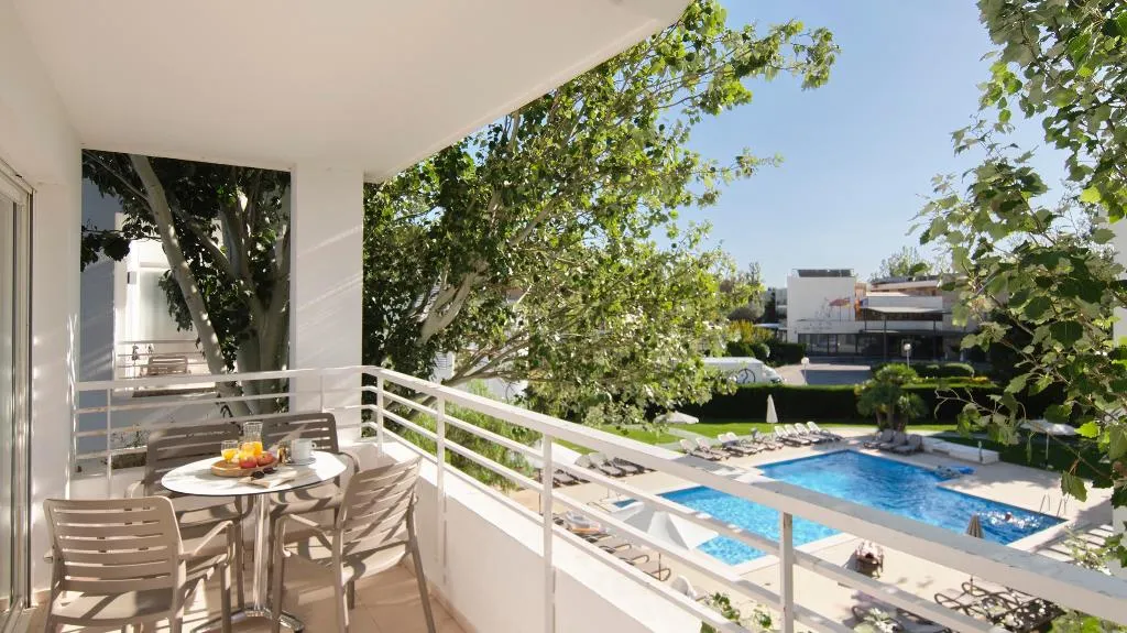 APARTMENT TWO BEDROOMS Room, Duvabitat Apartaments, Majorca
