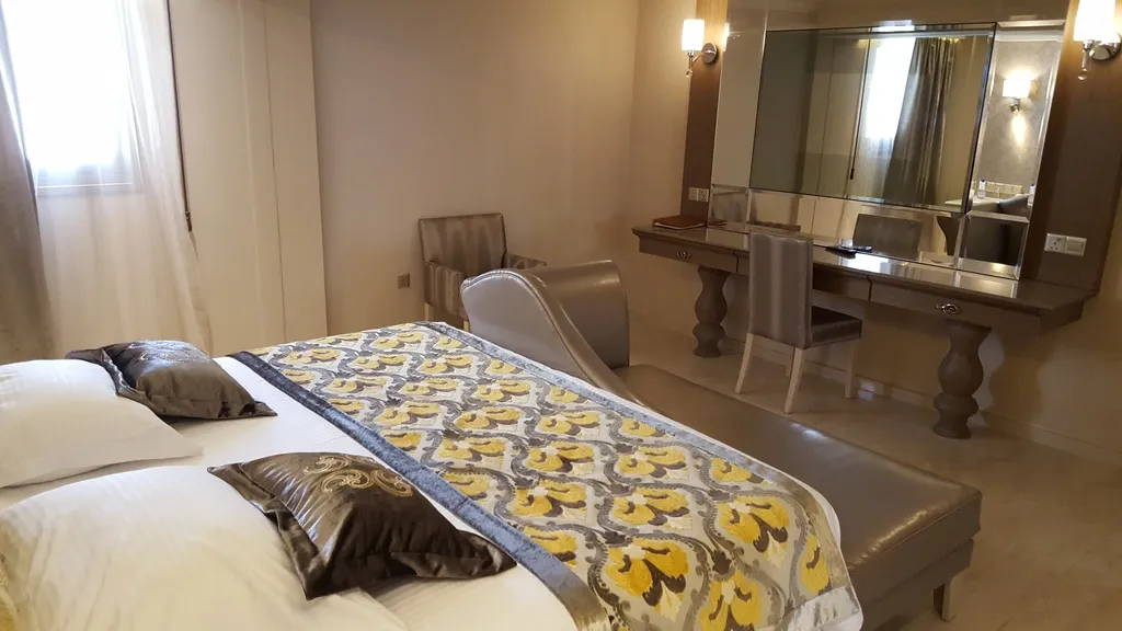 SUITE QUEEN SIZE BED Room, Adams Beach Hotel, Cyprus