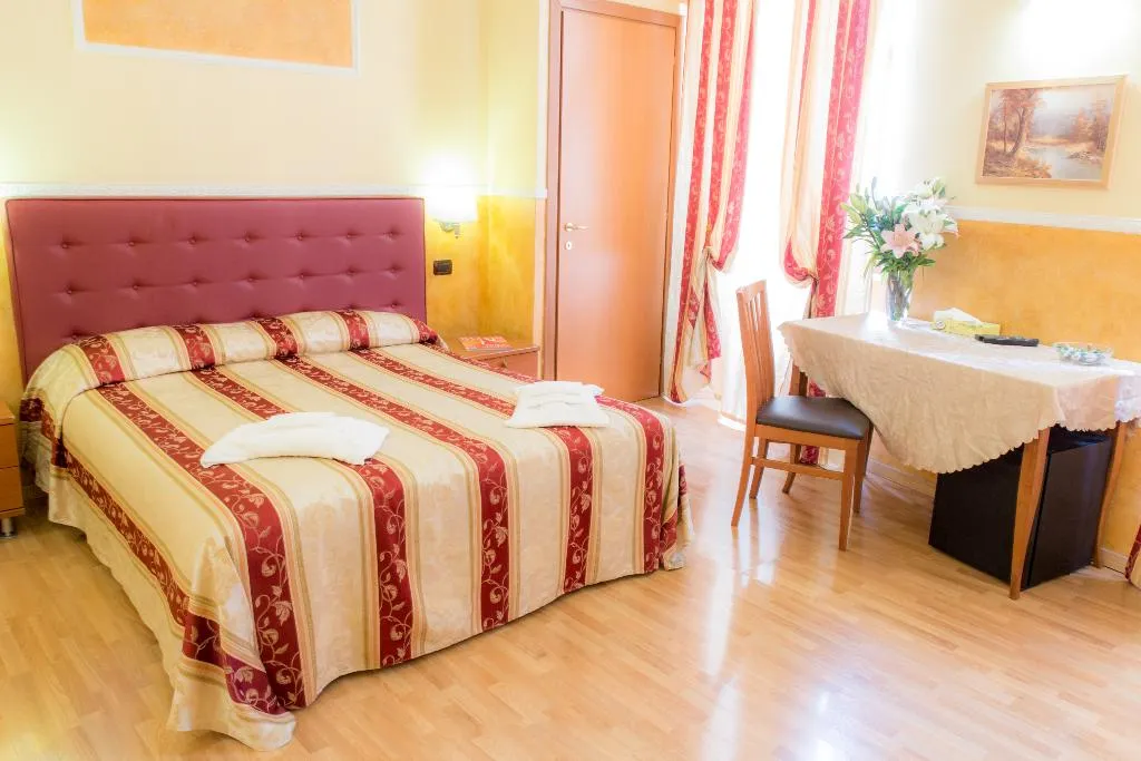 DOUBLE STANDARD Room, Residenza Ki, Rome