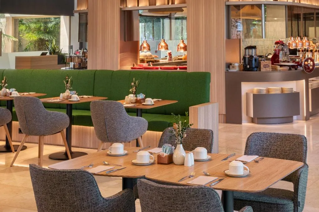 Restaurant, Melia Barajas, Madrid