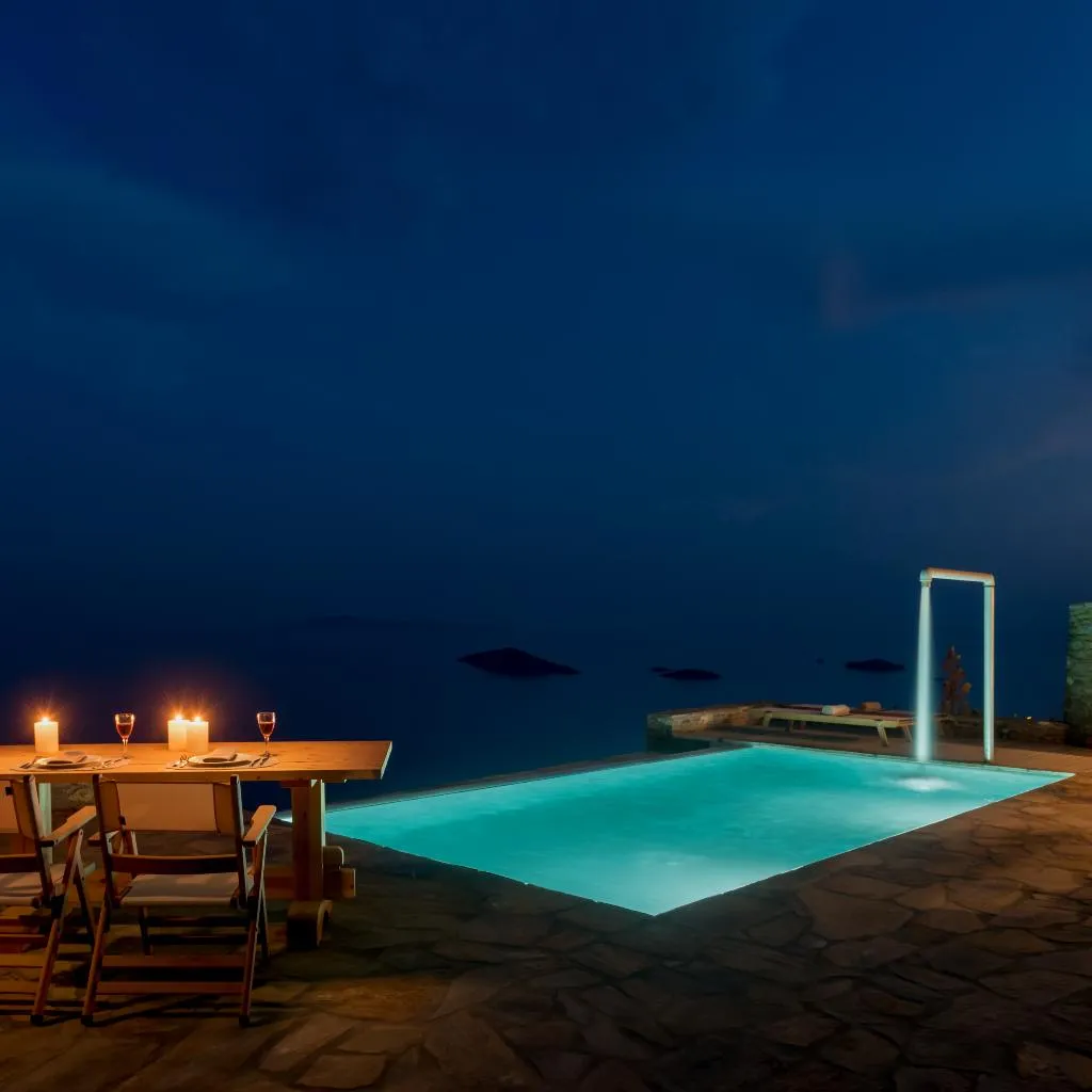 Pool, Andross Tessera, Corfu