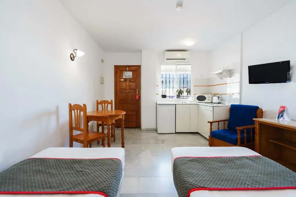 STUDIO SUPERIOR Room, Apartamentos Pepe Mesa, Costa Del Sol