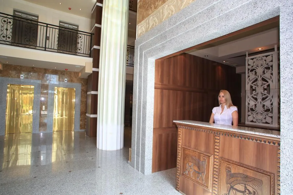 Lobby, Argisht Palace, Varna