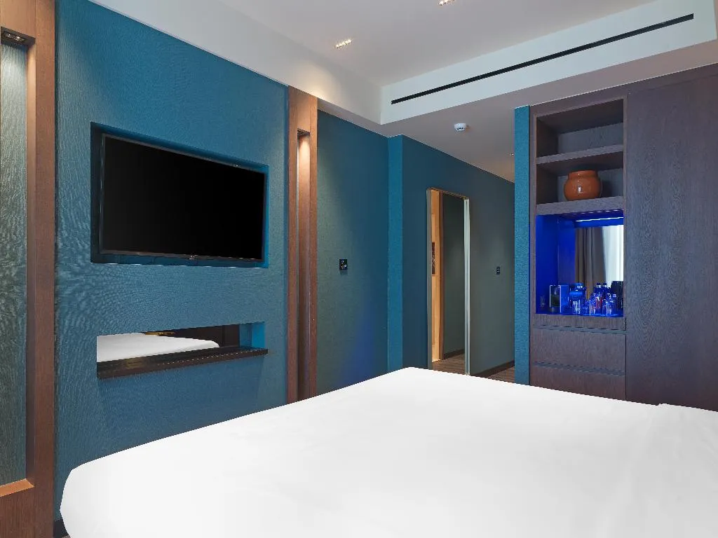 DOUBLE STANDARD Room, NYX Esperia Palace Athens by Leonardo Hotels, Athens