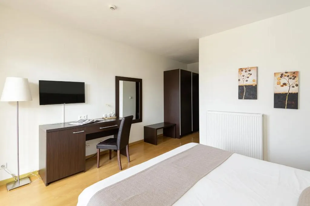 Double or Twin SIDE SEA VIEW ONE BEDROOM Room, Blue Bay Halkidiki - Adults Only, Halkidiki