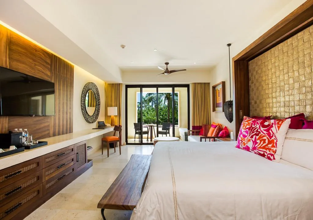 JUNIOR SUITE GARDEN VIEW Room, Secrets Akumal Riviera Maya, Cancun Area