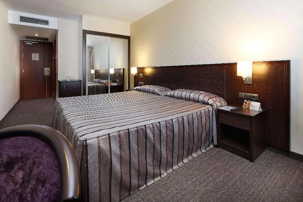 Room, Arco Barcelona, Barcelona