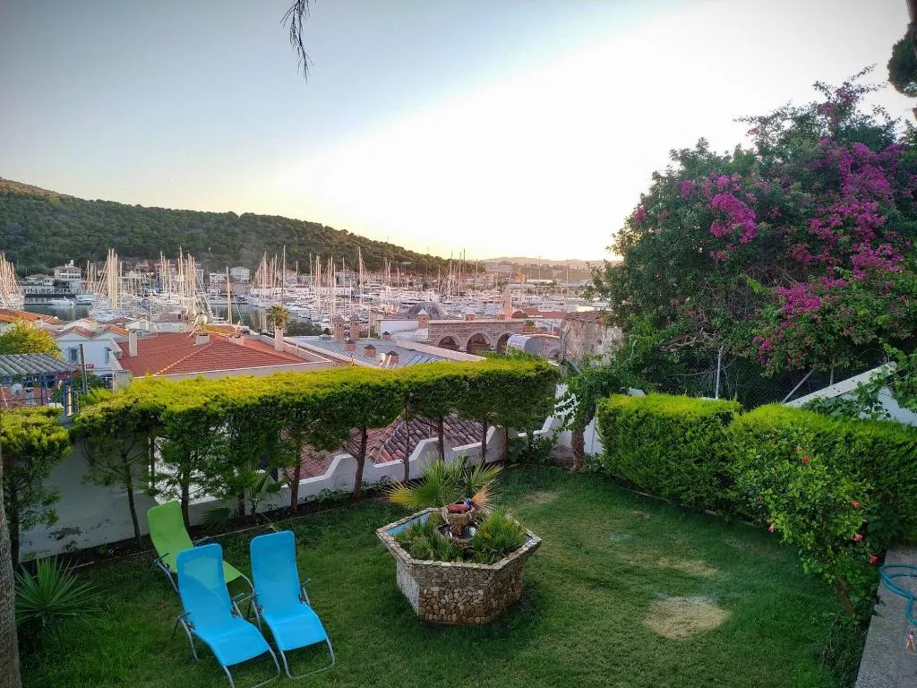 General view, Yalcin Hotel, Izmir