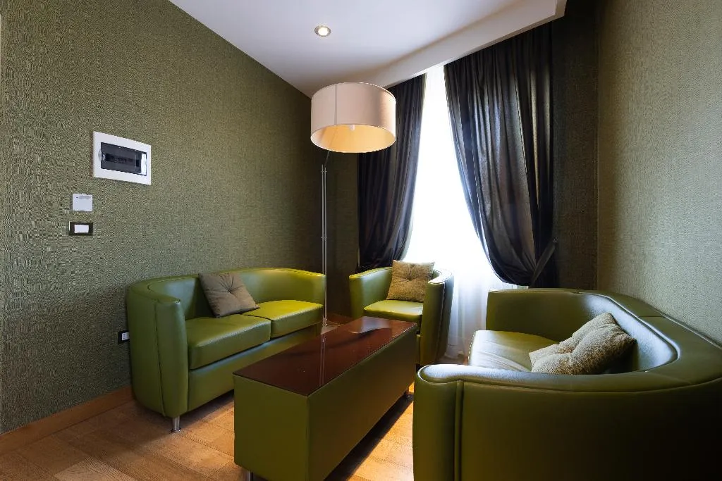 SUITE STANDARD Room, Royal Caserta Hotel, Naples