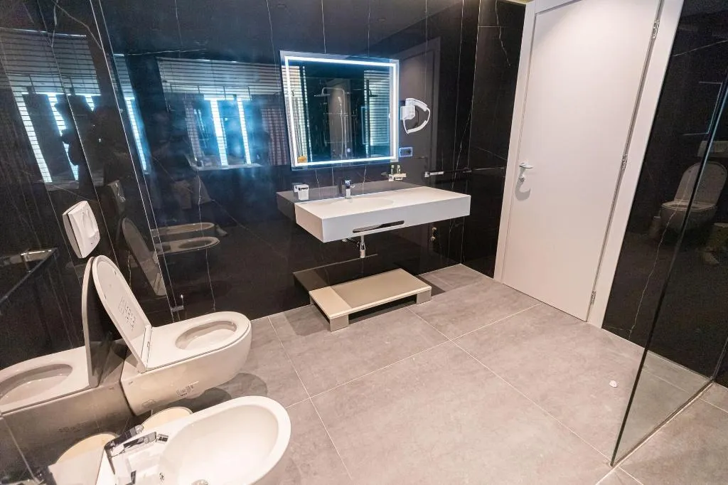 Room, Esbjerg Hotel, Kavaje
