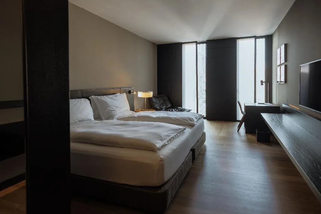 DOUBLE DELUXE GARDEN VIEW Room, Alma Barcelona, Barcelona