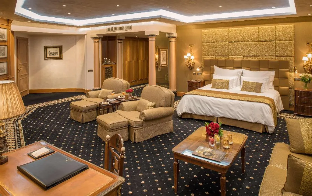 SUITE WITH VIEWS Room, Rome Cavalieri, A Waldorf Astoria Hotel, Rome