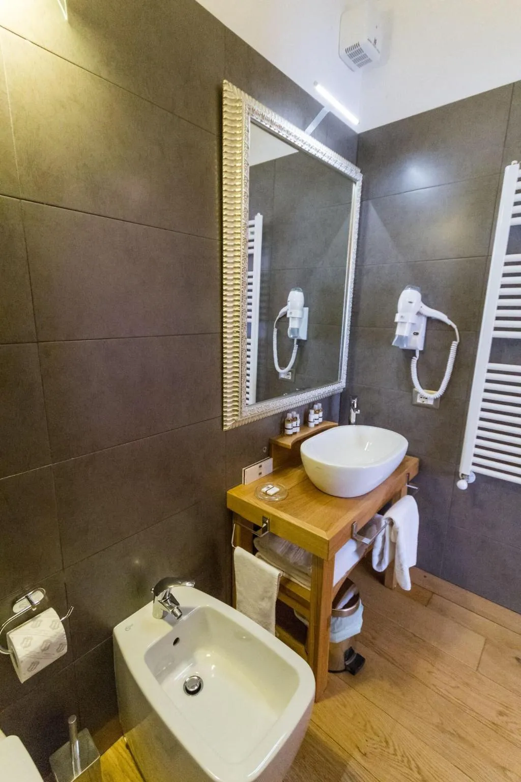 Room, Tenuta Borgo Santa Cecilia, Umbria