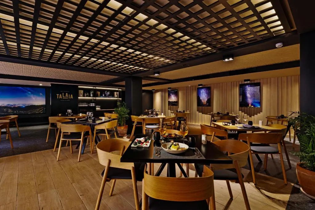 Restaurant, VIVA Cala Mesquida Suites and Spa Adults Only 16+, Majorca