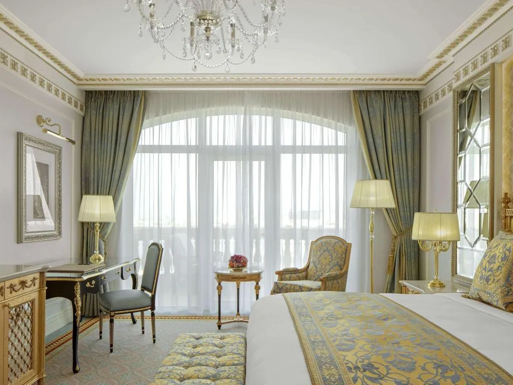 Room, Raffles The Palm Dubai, Dubai