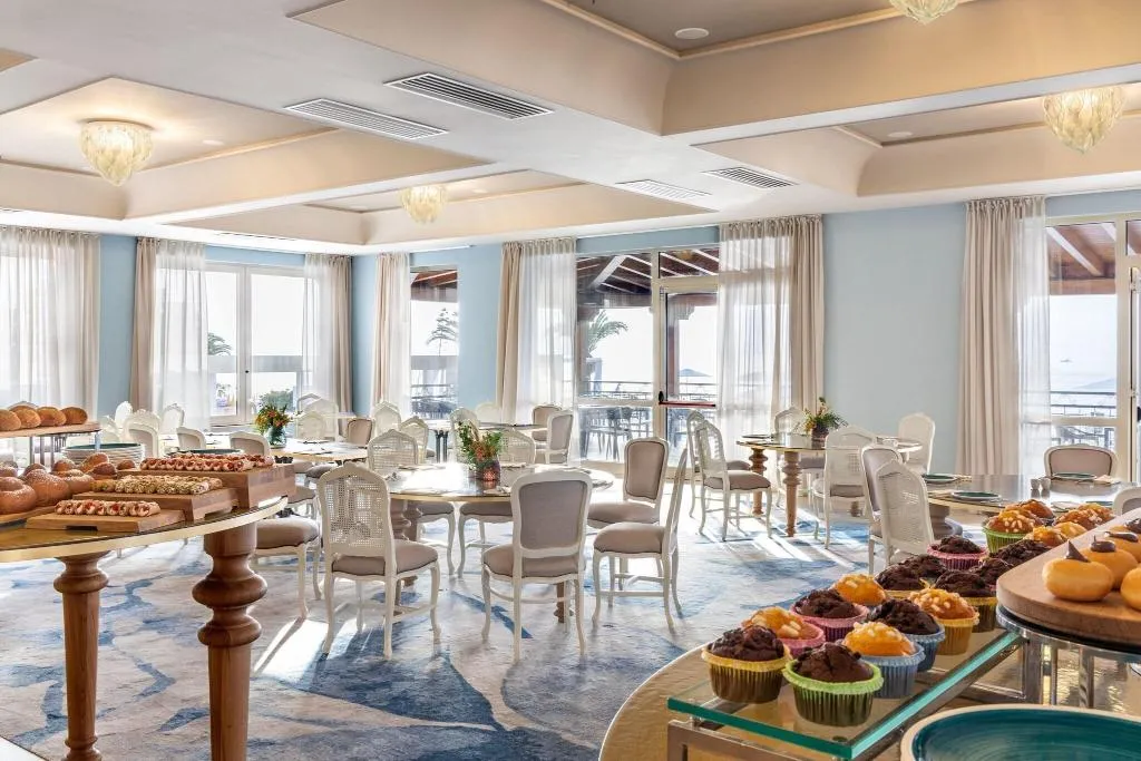 Restaurant, Delta Hotels by Marriott Giardini Naxos, Catania