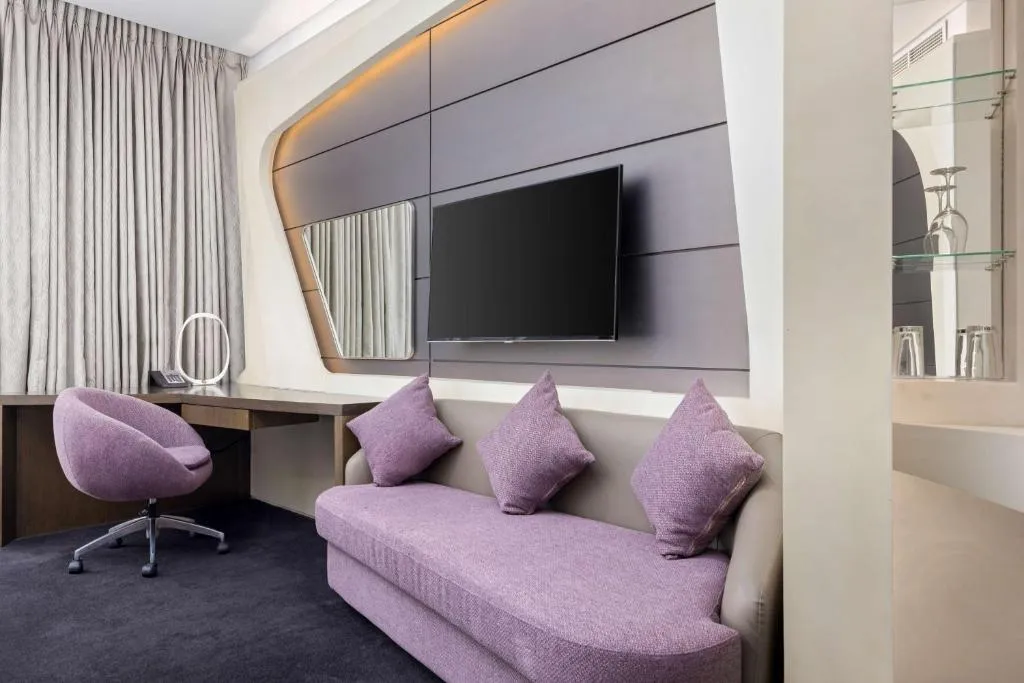 DOUBLE Accesible Deluxe  Room, V Hotel Dubai, Curio Collection by Hilton, Dubai