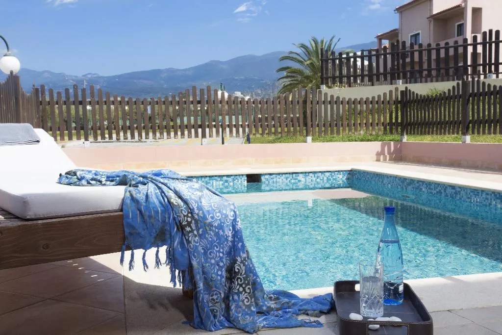 Double or Twin SUPERIOR WITH PRIVATE POOL Room, Elite City Resort, Kalamata