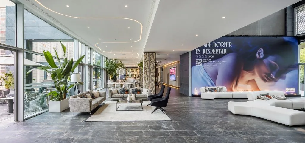 Lobby, Ilunion Atrium, Madrid