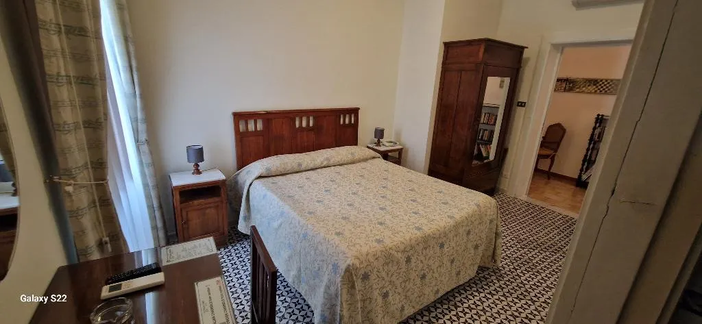 DOUBLE STANDARD Room, Hotel Toro, Naples