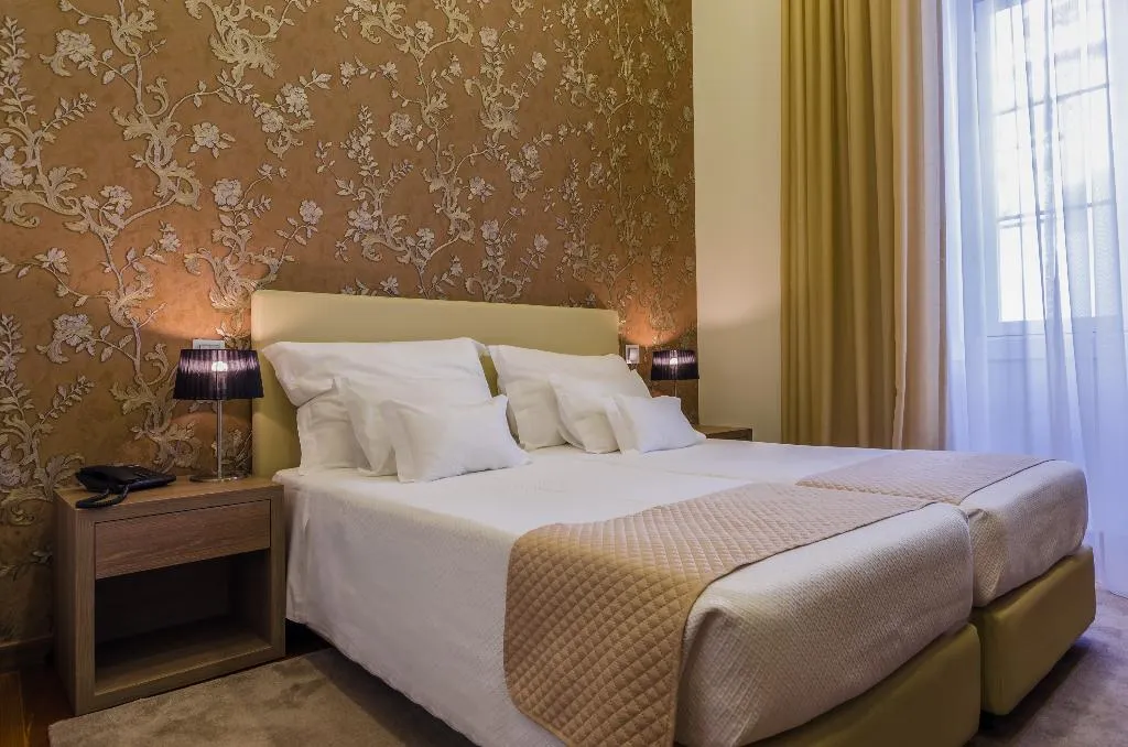 TWIN STANDARD Room, Inn Rossio, Lisbon