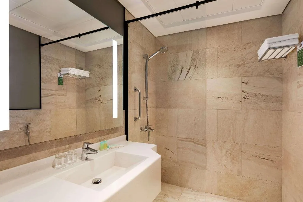 Room, Ramada By Wyndham Dubai Barsha Heights Ex AurisInn, Dubai