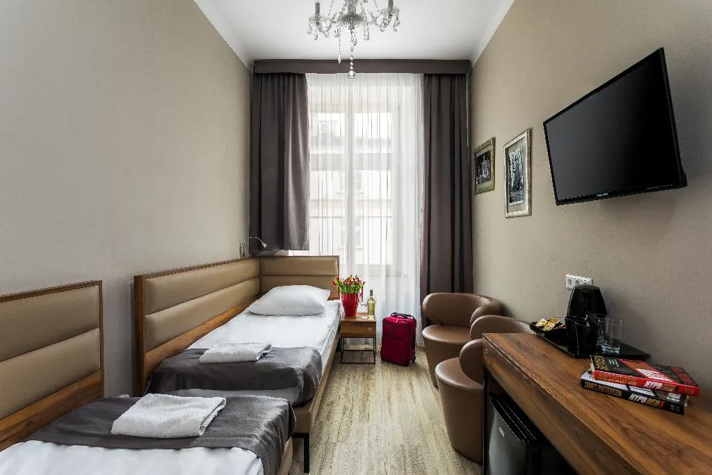 TWIN STANDARD Room, G12 Aparthotel, Krakow