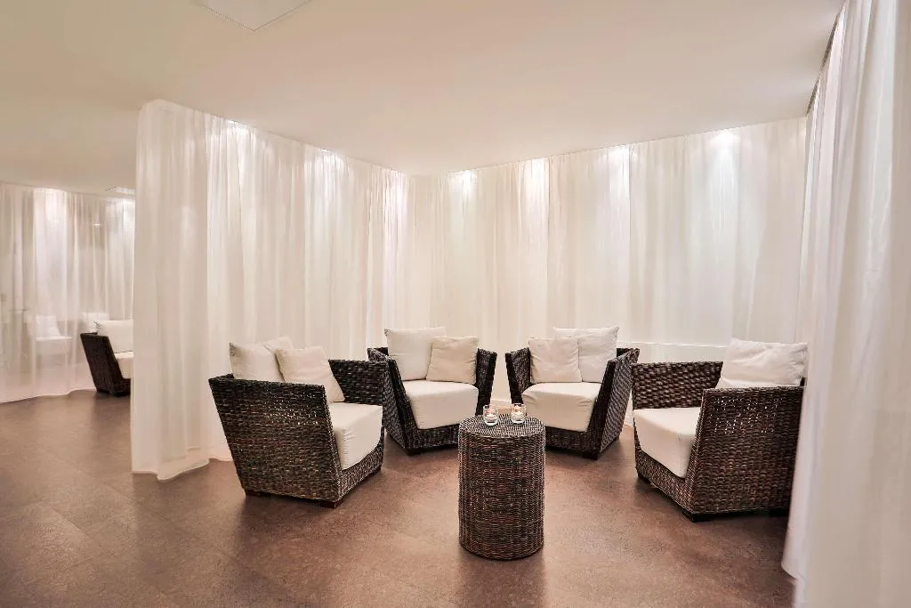 Sports and Entertainment, Park Inn by Radisson Meriton Conference&Spa Hotel, Tallinn
