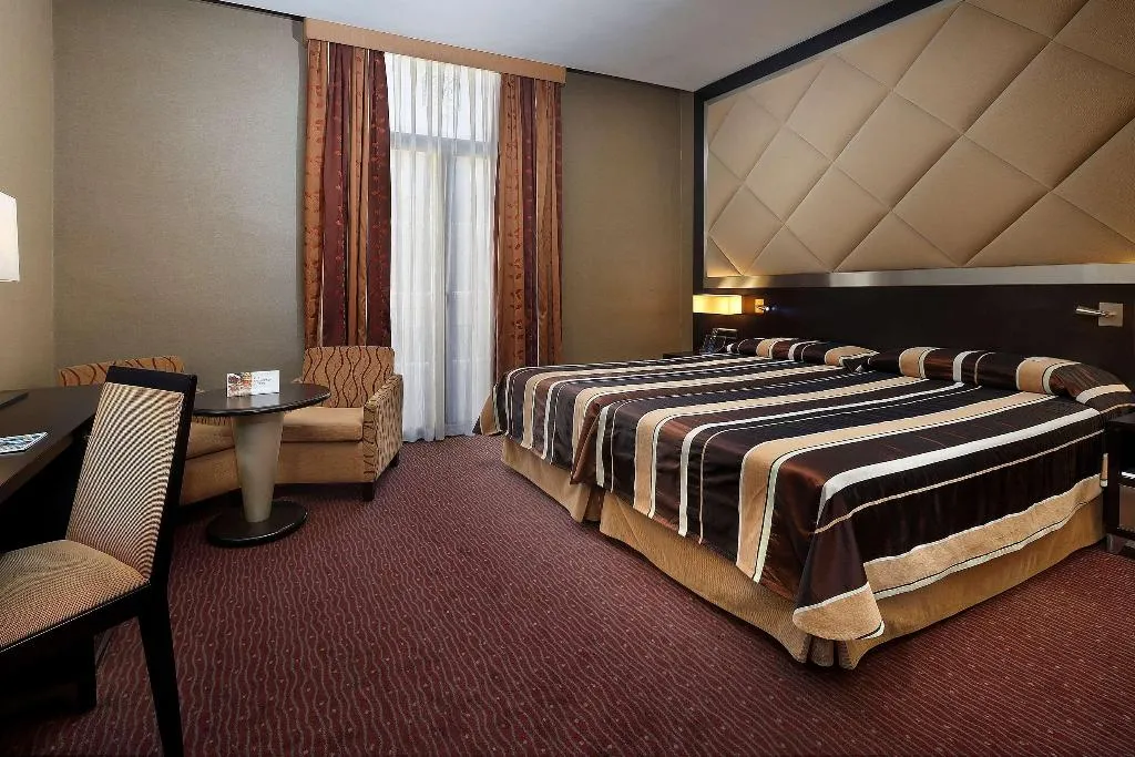 Room, Hcc St. Moritz, Barcelona