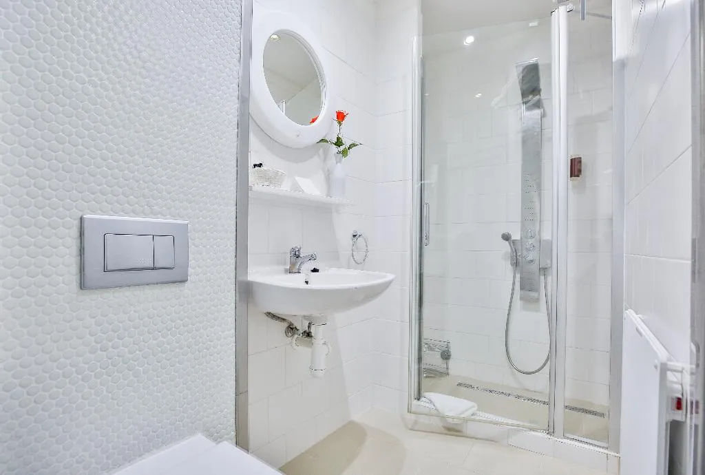 DOUBLE BUNK BED Room, LH Vintage Design Hotel Sax, Prague