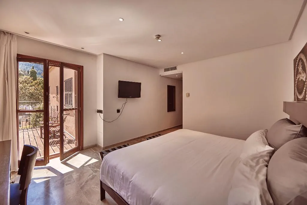 Double or Twin SUPERIOR Room, Hotel Maristel, Majorca