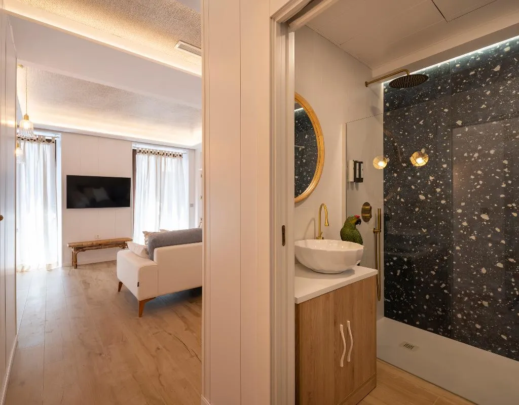 APARTMENT TWO BEDROOMS TWO BATHROOMS Room, Palatina Concept Suites, Andalucia