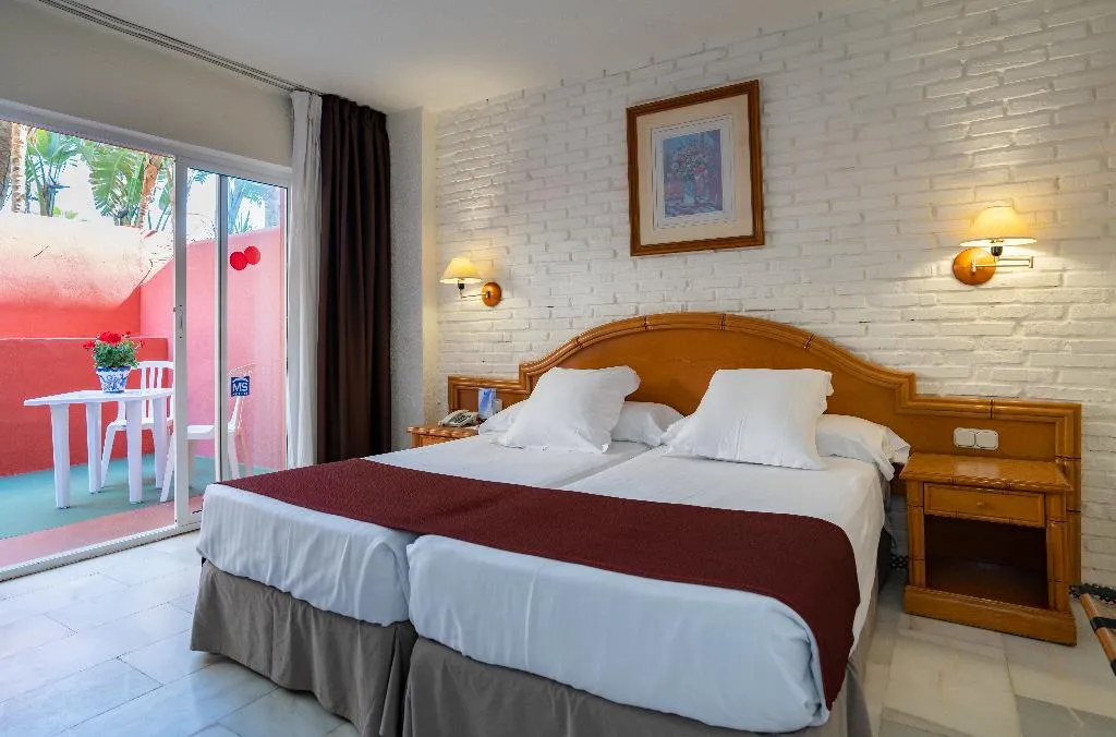 Double or Twin ECONOMY Room, Hotel Tropicana Costa del Sol, Costa Del Sol