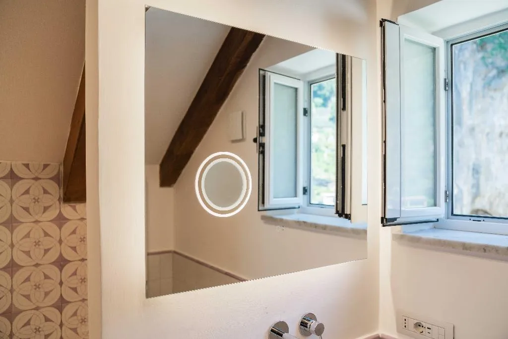 JUNIOR SUITE STANDARD Room, Hotel Villa Annalara, Naples
