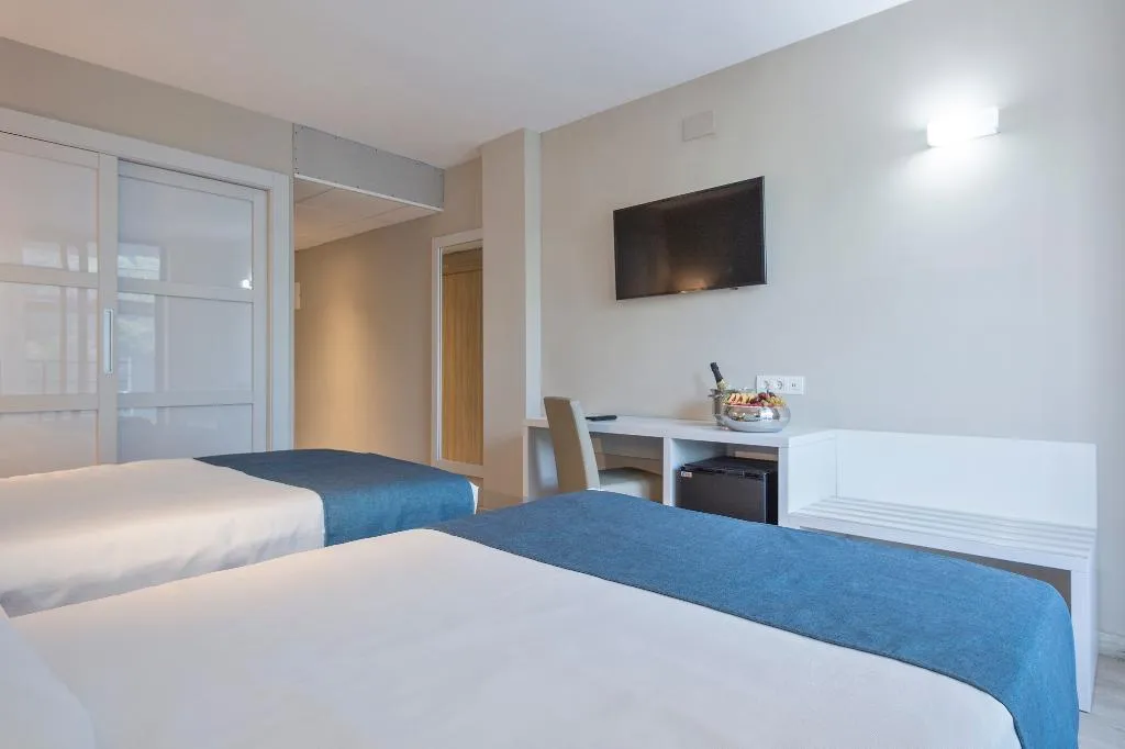 Double or Twin POOL VIEW Room, Best Sol d'Or, Costa Dorada