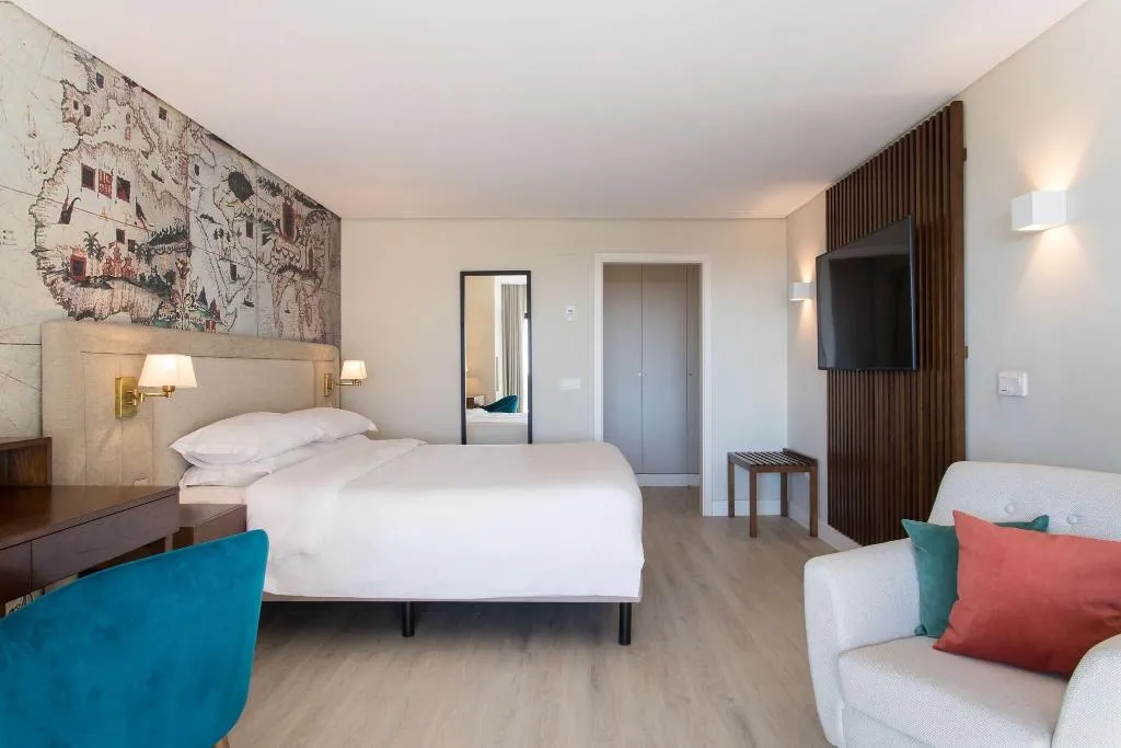 Room, Four Points By Sheraton Sesimbra, Lisbon