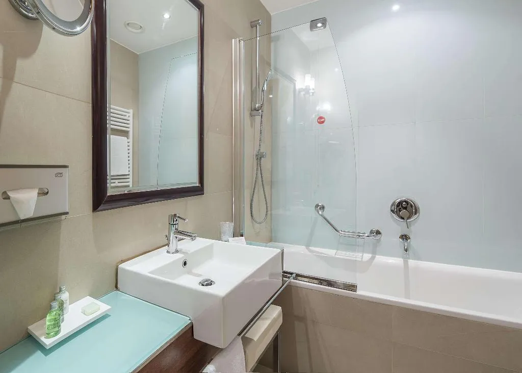 DOUBLE STANDARD Room, NH Collection Milano Touring, Milan