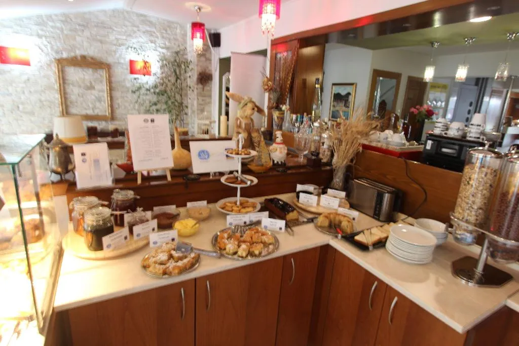 Restaurant, Mallas, Halkidiki