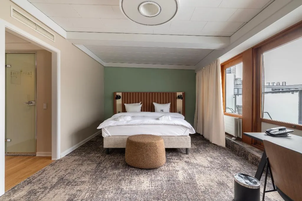 Room, Imperial Copenhagen, Copenhagen